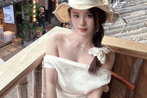 黄一鸣直播亲口承认就是图王思聪的钱！是直白坦诚还是流量剧本