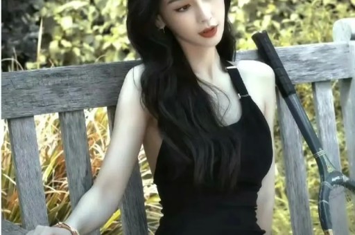 李小璐：塌房10年终于后悔了